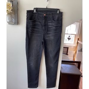 American Eagle Next Level Highest Rise Jegging Crop 14 NWT